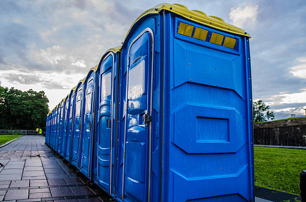 Porta potty rental for outdoor events in Eucalyptus Hills, CA